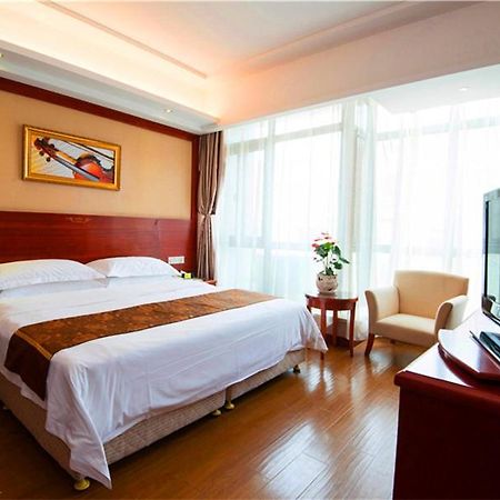 Vienna Hotel Shanghai Pudong Airport Huaxia Road Екстериор снимка