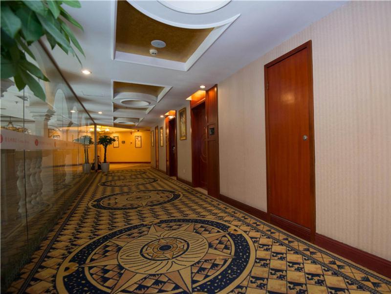 Vienna Hotel Shanghai Pudong Airport Huaxia Road Екстериор снимка